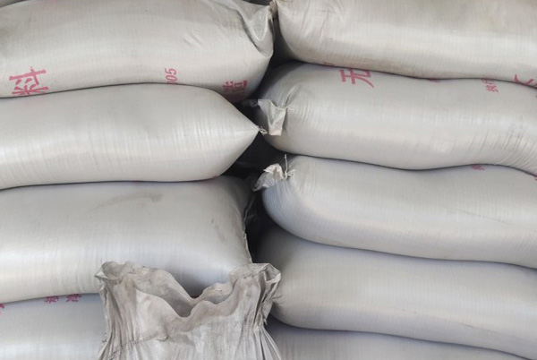 ��������ˮ���ߵ�ֵ��ˮ̎�����ԁ�ˮ�������U��̎��������̿�V�ϣ��S�ң�����(y��ng)�̈D